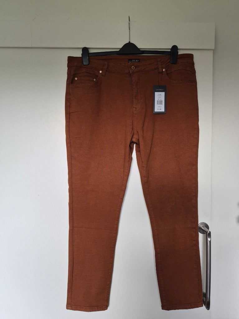 NIEUW broek spijkerbroek norah maat 48, Kleding | Dames, Bruin, Maat 46/48 (XL) of groter, Nieuw, Ophalen of Verzenden