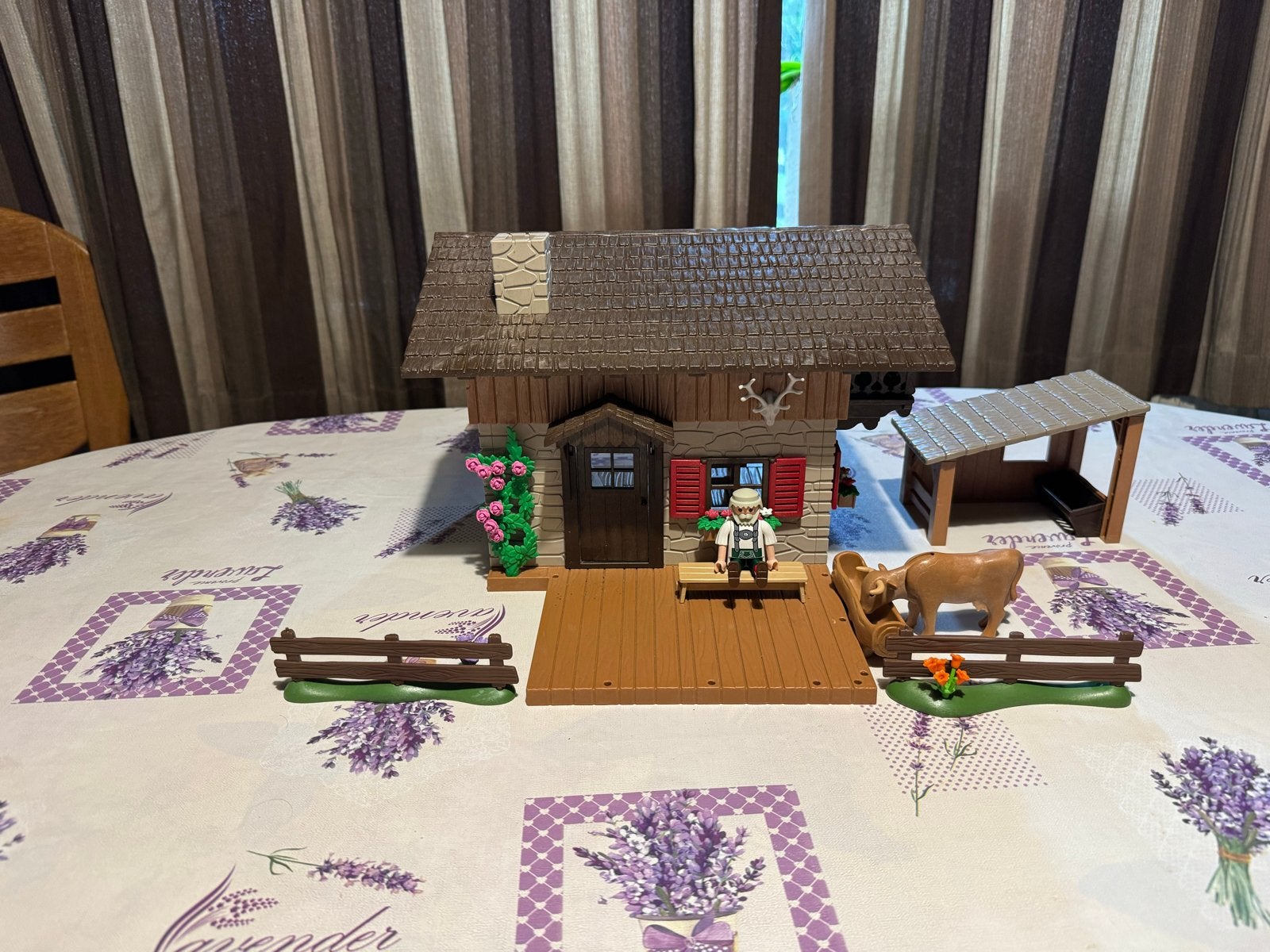 Playmobil Berghut met accessoires en figuren, Gebouw, Complete set, Ophalen of Verzenden, Zo goed als nieuw
