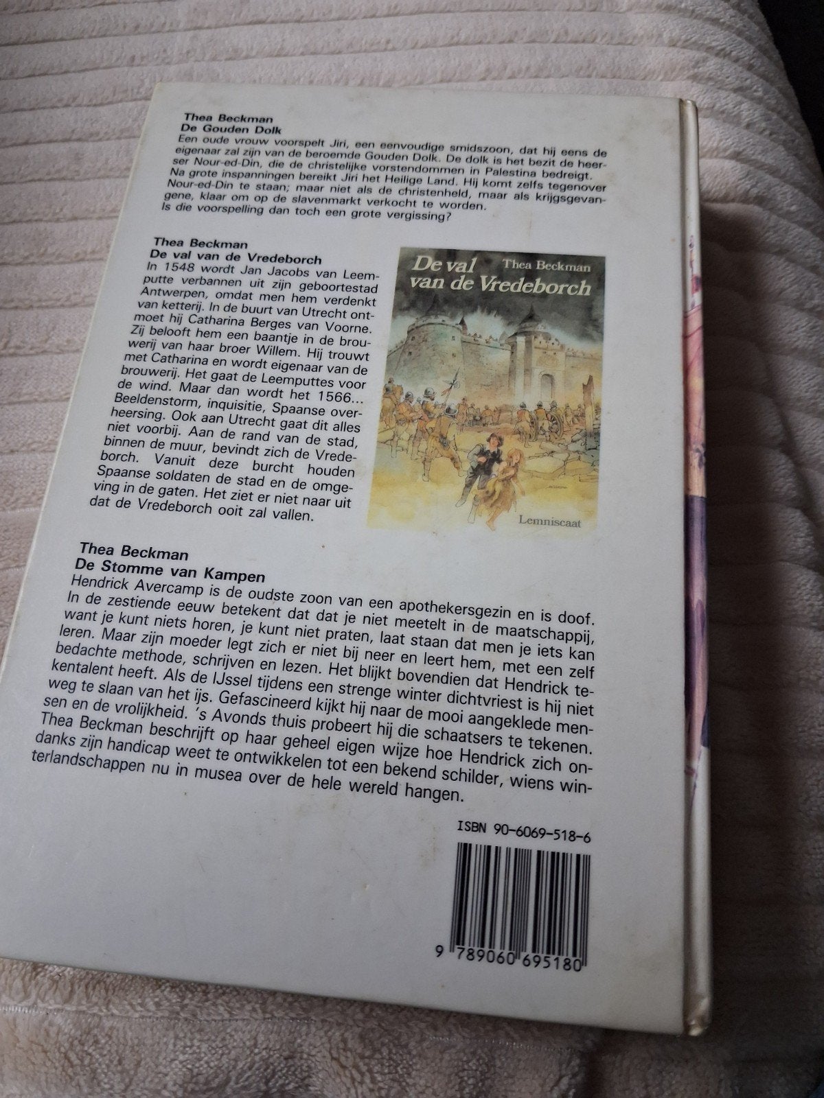 De Val van de Vredeborch - Thea Beckman, Boeken, Ophalen of Verzenden, Gelezen, Thea Beckman, Nederland