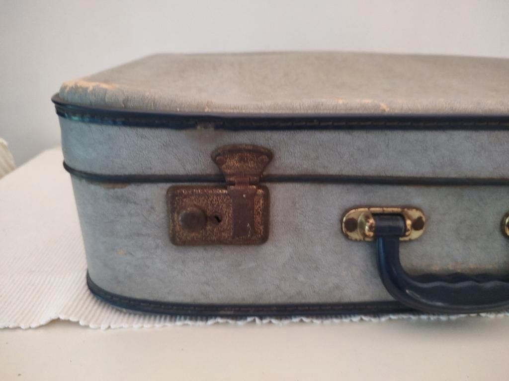 K406 VINTAGE jaren 50 koffer van geperst karton, Sieraden, Tassen en Uiterlijk, Koffers, Overige materialen, Gebruikt, 50 tot 60 cm