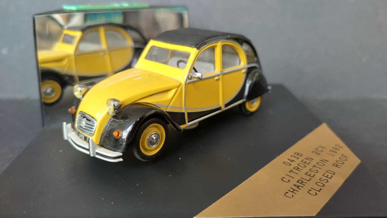 Citroen 2cv Charleston Geel zwart 1:43 Vitesse Pol, Overige merken, Auto, Verzenden, .