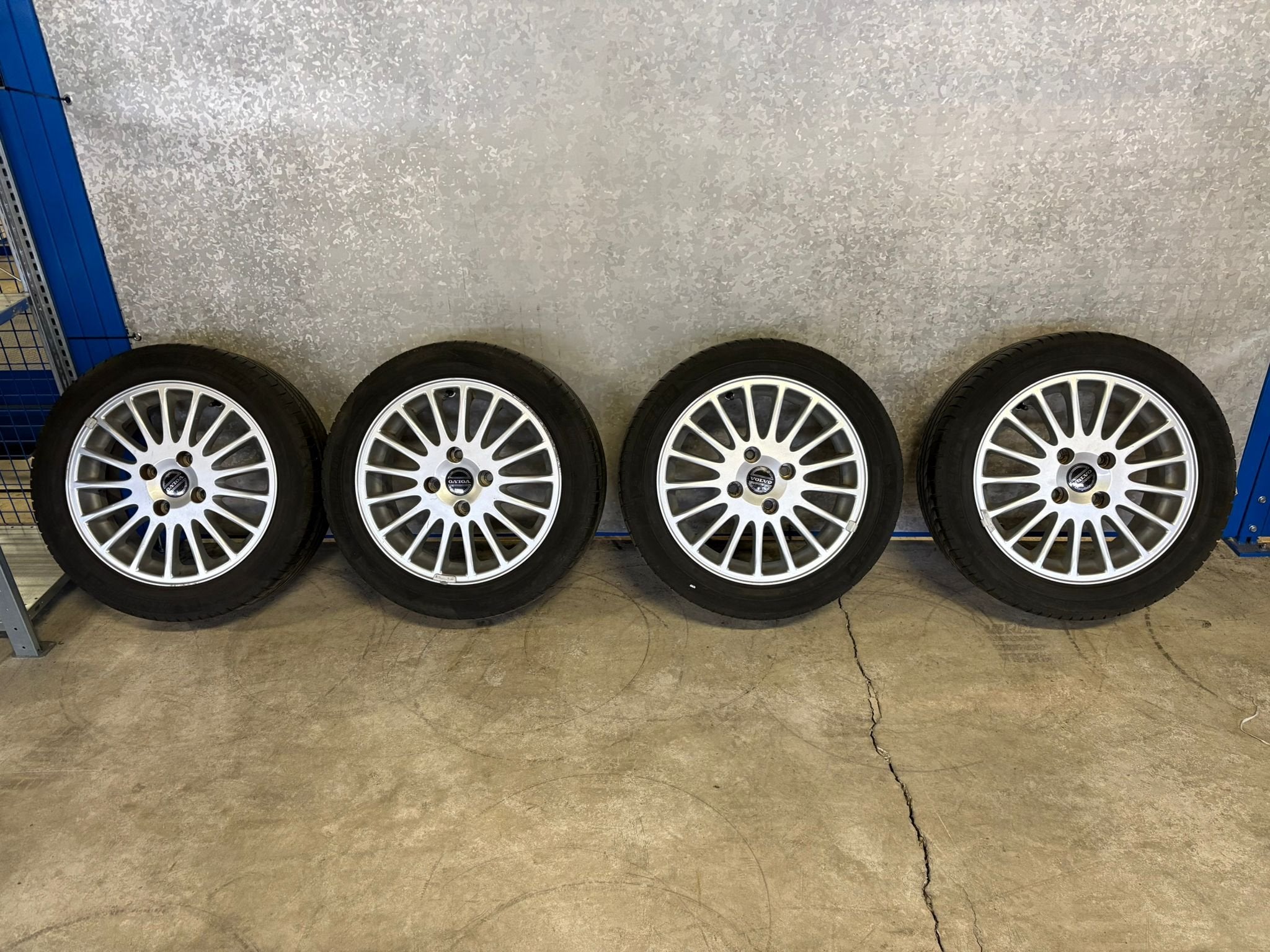 16" Multi-Spaaks Silver - V40/S40 - Michelin Primacy HP - 20