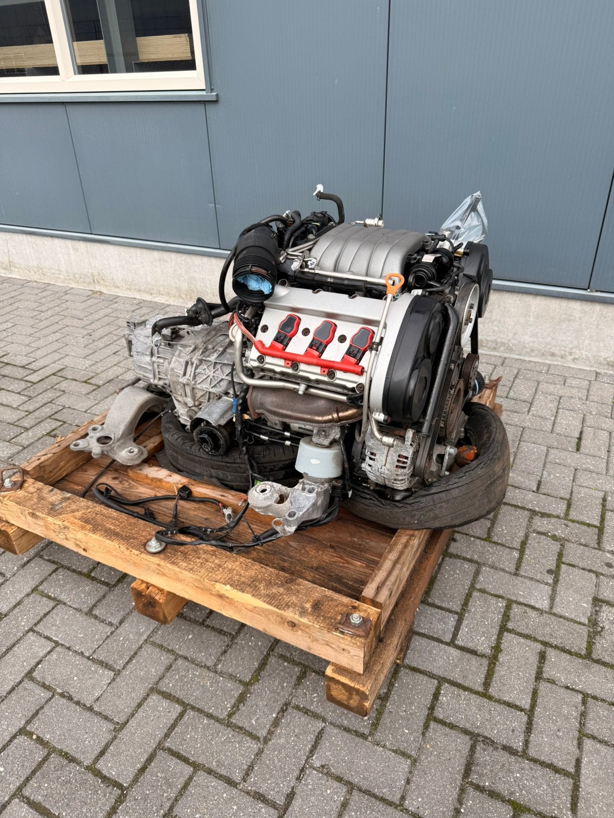 Audi 3.2 FSI V6 Motor + Automaat A4 A6 A8 150.000 km, Ophalen, Audi