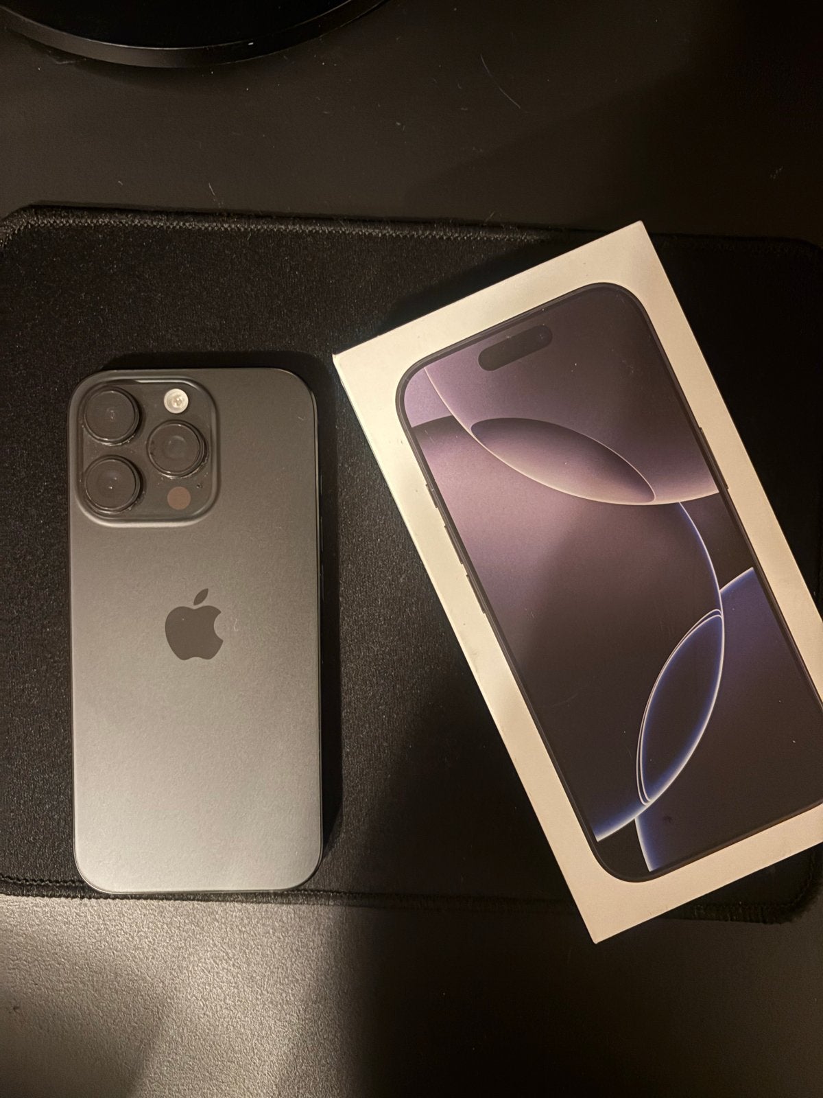 iPhone 16 Pro 256GB zwart en krasloos