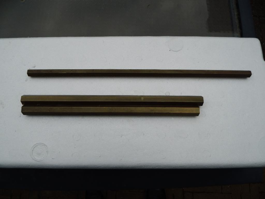 Messing zeskant 13mm en 10mm, Ophalen of Verzenden, Nieuw, Metaaldraaibank, Minder dan 500 mm