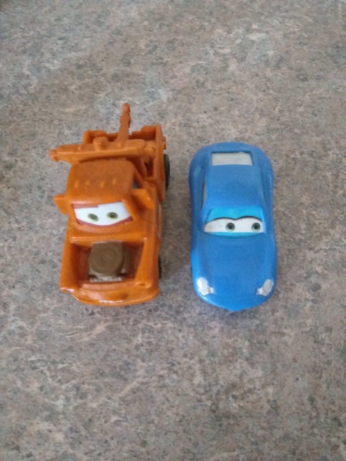 Cars auto Sally en Takel, Ophalen, Zo goed als nieuw