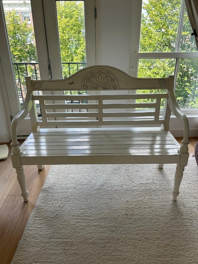 Mooi Houten bankje, Ophalen