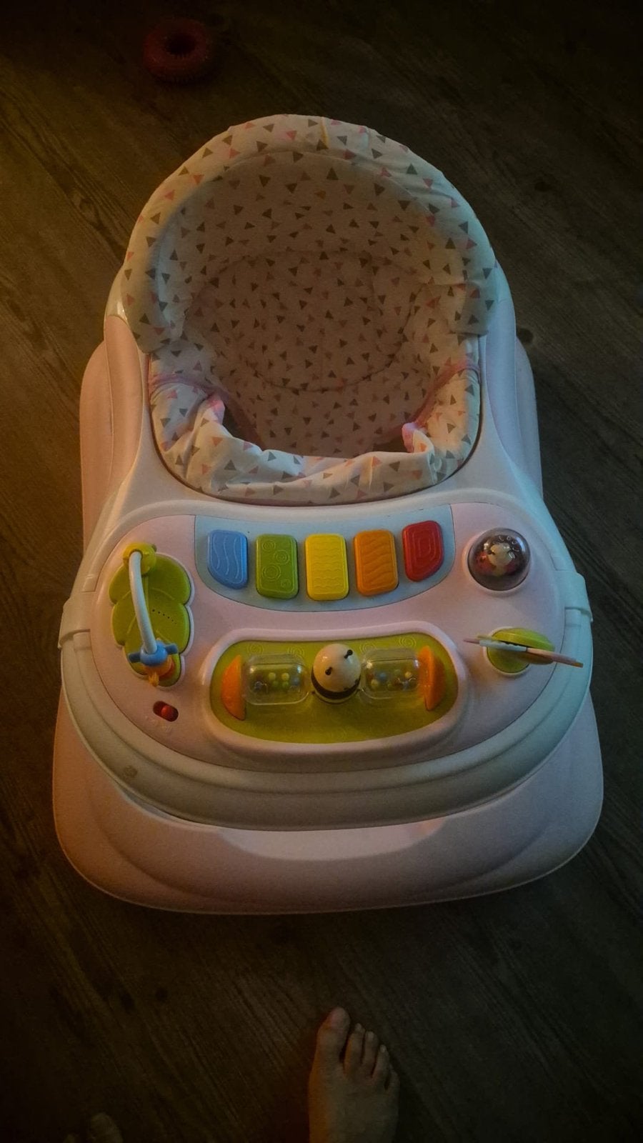 2x Baby Loopstoel Roze met Speelgoed, Ophalen, Gebruikt