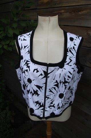 Top offwhite/ zwart Joseph Ribkoff mt 44 Vaste prijs AANBIED, Wit, Maat 42/44 (L), Joseph Ribkoff, Ophalen of Verzenden