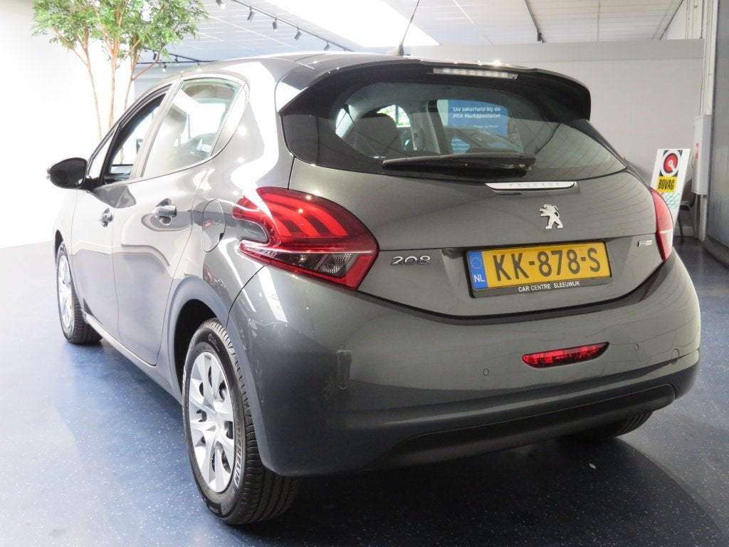Peugeot 208 1.2 PureT. Blue Lion (bj 2016), Auto's, Gebruikt, 1199 cc, 23 km/l, Origineel Nederlands