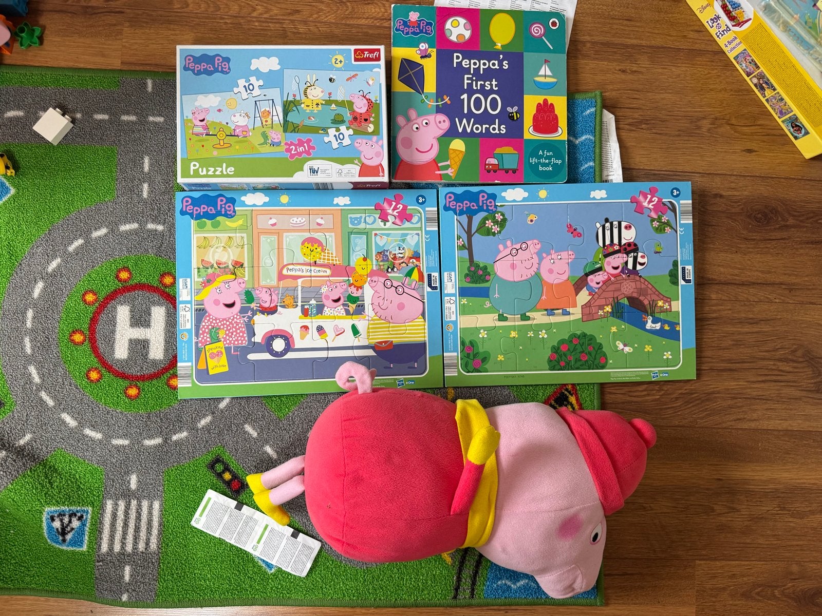 Peppa Pig Puzzels, knuffel en Boek, Kinderen en Baby's, Speelgoed | Kinderpuzzels, Ophalen, 10 tot 50 stukjes, Gebruikt, 2 tot 4 jaar