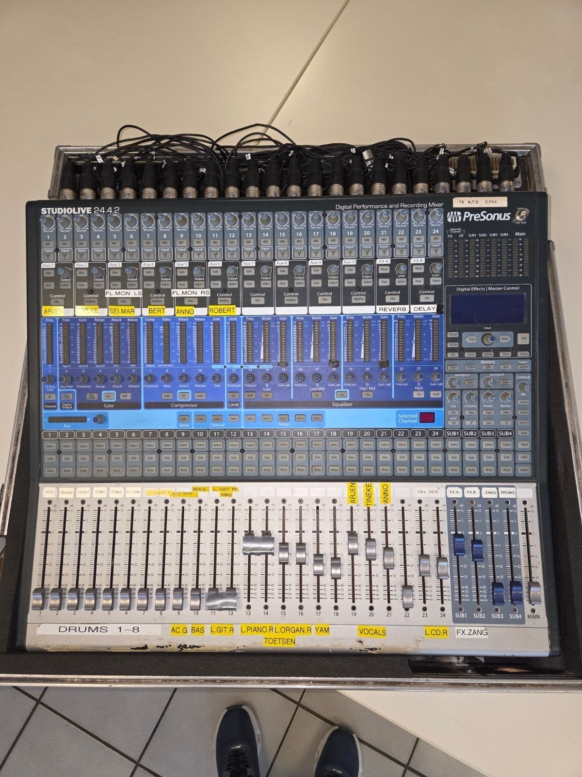 Presonus StudioLive 24.4.2 Digitale Mixer, Muziek en Instrumenten, Ophalen, Gebruikt, 20 kanalen of meer