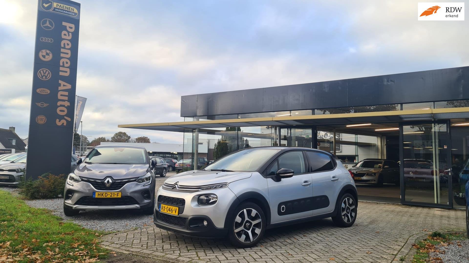 Citroen C3 1.2 PureTech S&S Shine, Camera, Cruise, Line assi, Voorwielaandrijving, 1025 kg, 1199 cc, Met garantie (alle)
