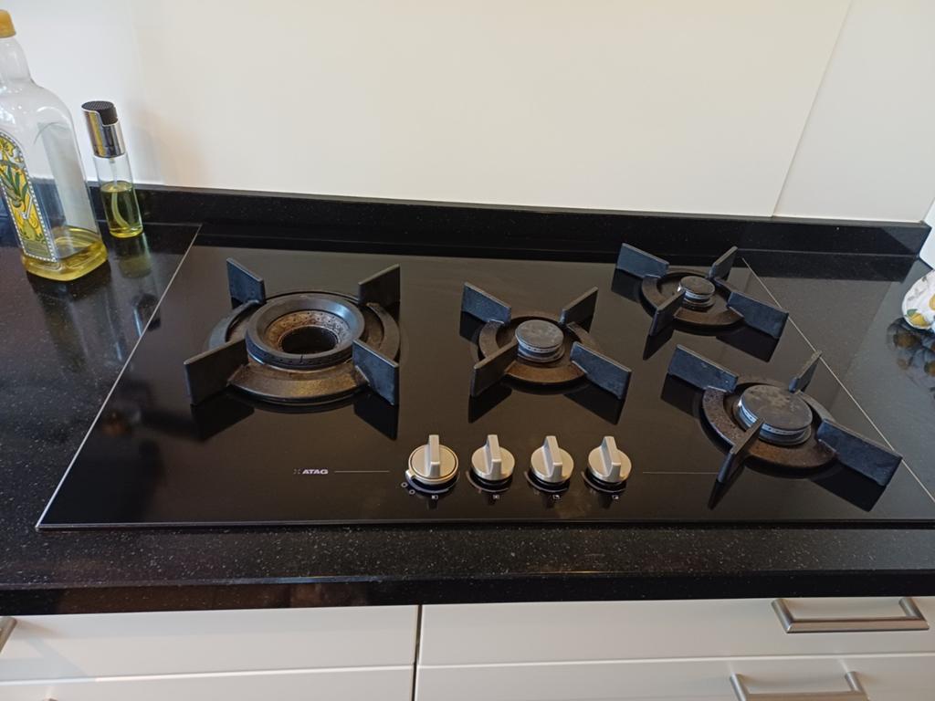ATAG gaskookplaat HG8471MBA1E/A1 met wokpit, Ophalen, 4 kookzones, Zo goed als nieuw, Inbouw