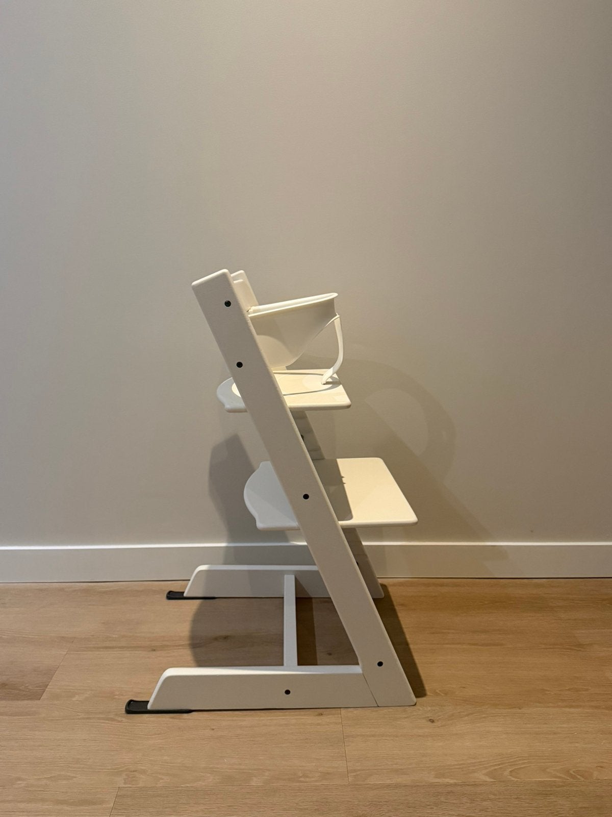 NIEUWSTAAT Stokke tripp trapp stoel inclusief beugel, Ophalen, Zo goed als nieuw