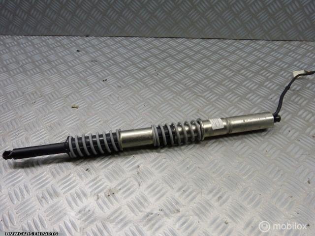 Gasveer kofferklep bmw f11 elektrische achterklep, Auto-onderdelen, Gebruikt, Ophalen of Verzenden