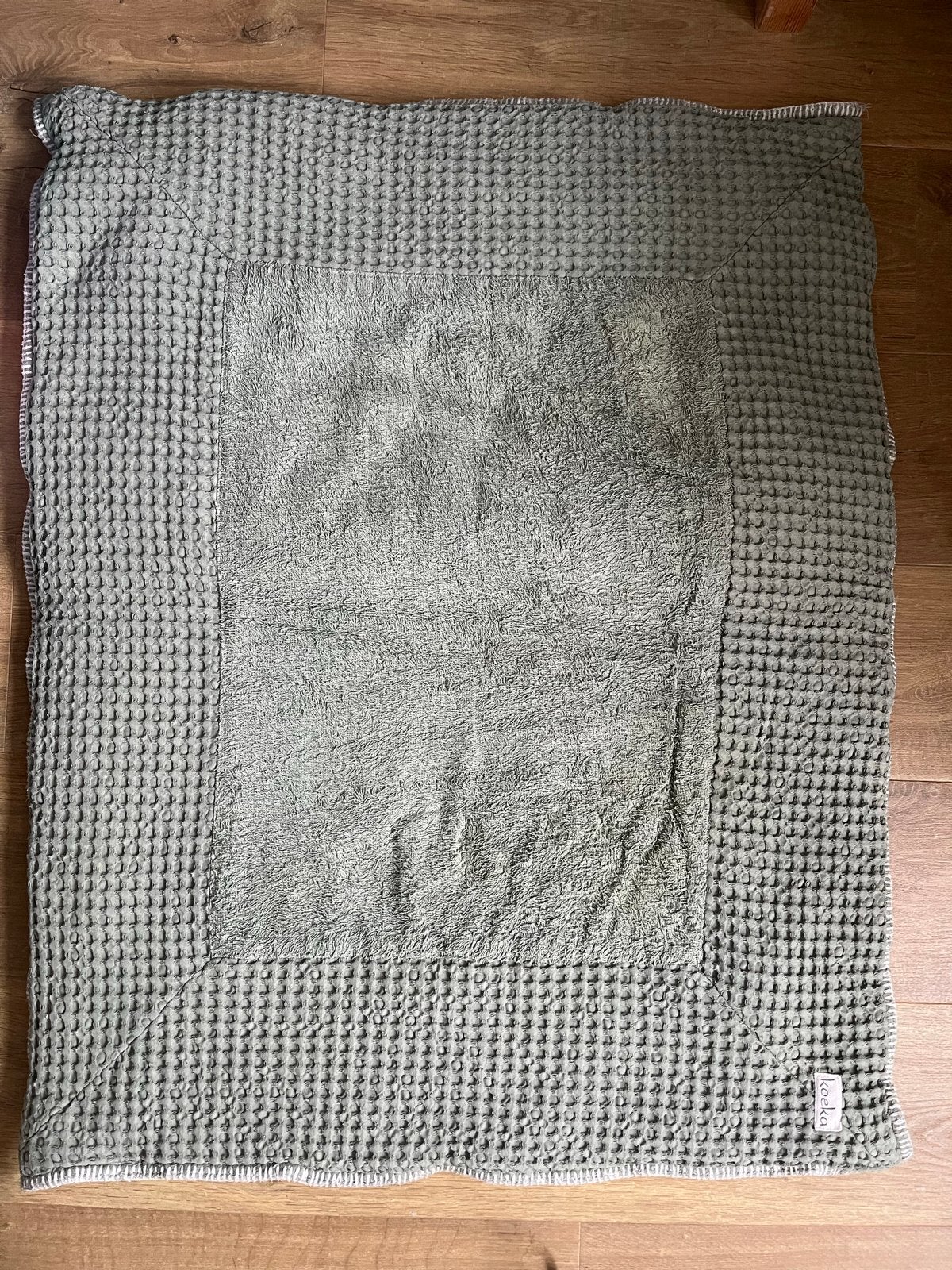 Boxkleed Koeka wafelstof - grijs, Ophalen, Gebruikt
