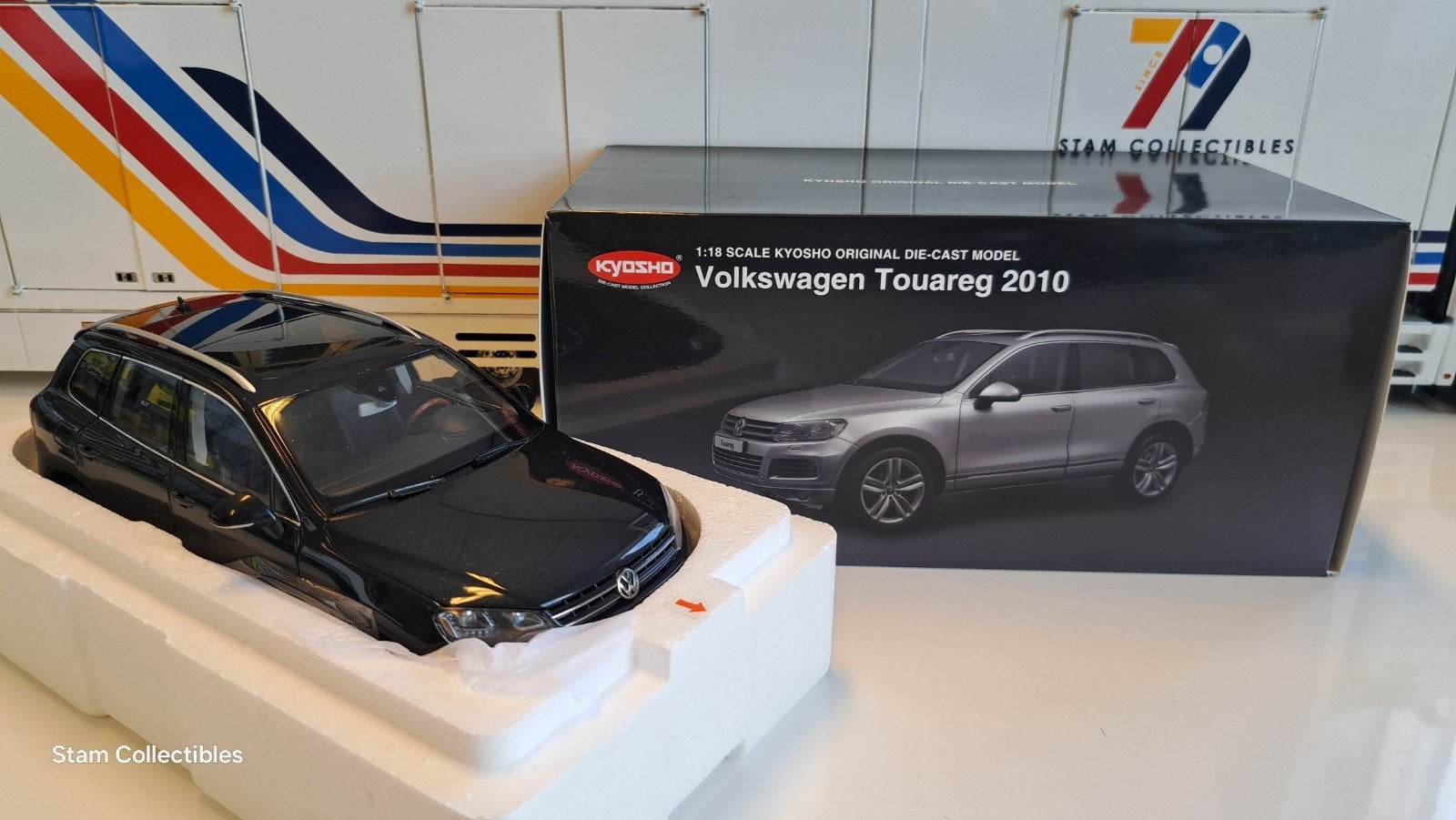Kyosho Volkswagen Touareg TSI Deep Black Pearl - 2010, Hobby en Vrije tijd, Kyosho, Auto, Ophalen of Verzenden, Zo goed als nieuw