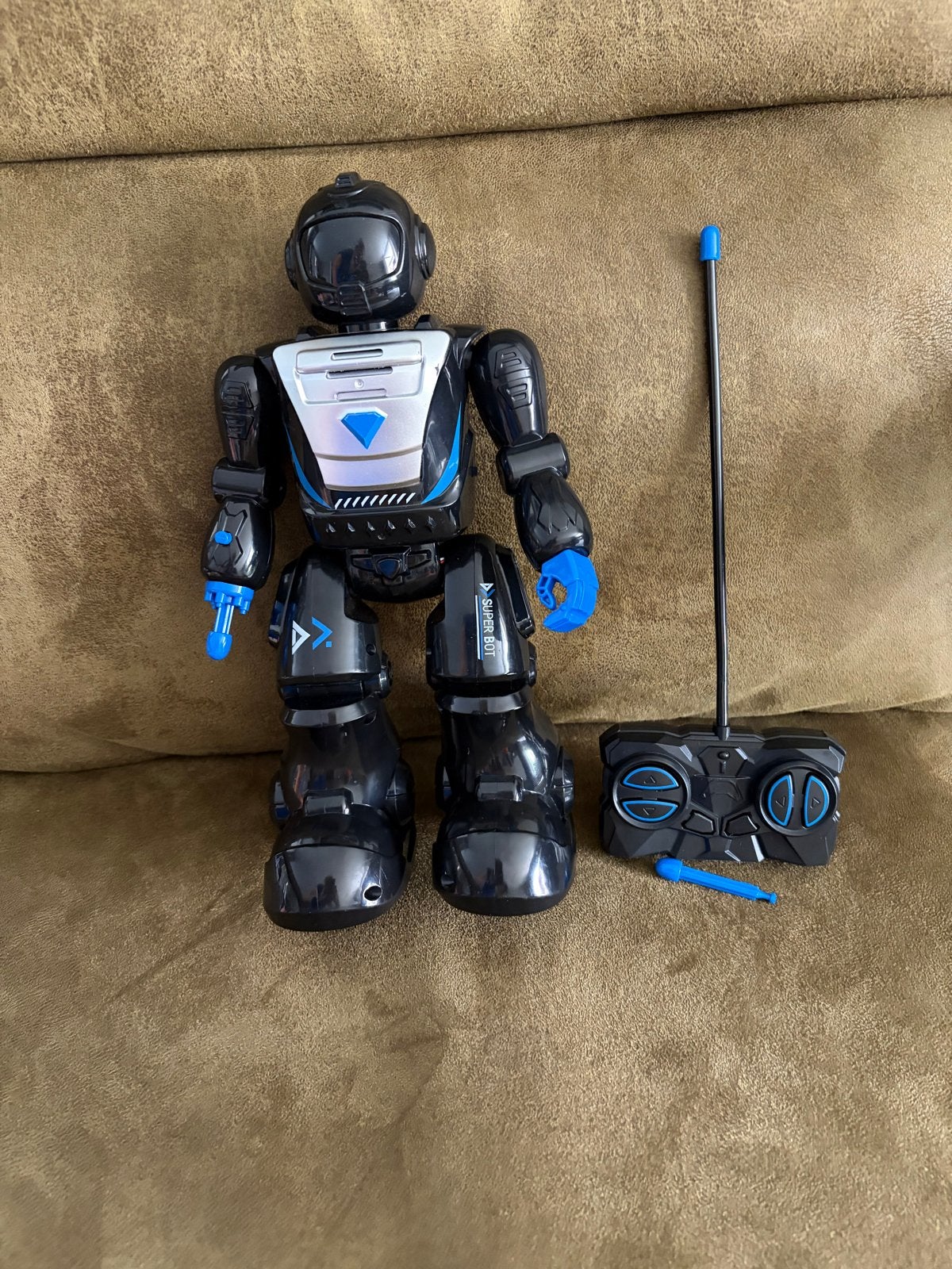 Super Robot met Afstandsbediening - Zwart/Blauw, Ophalen, Zo goed als nieuw