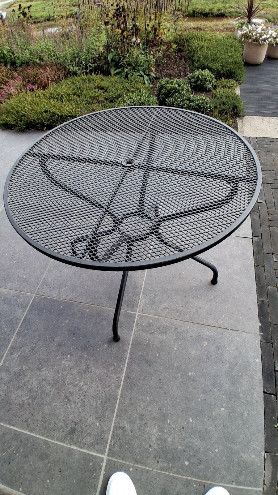 Ketler tuintafel in prima staat 90cm doorsnee, Tuin en Terras, Ophalen, Zo goed als nieuw, Rond, Metaal