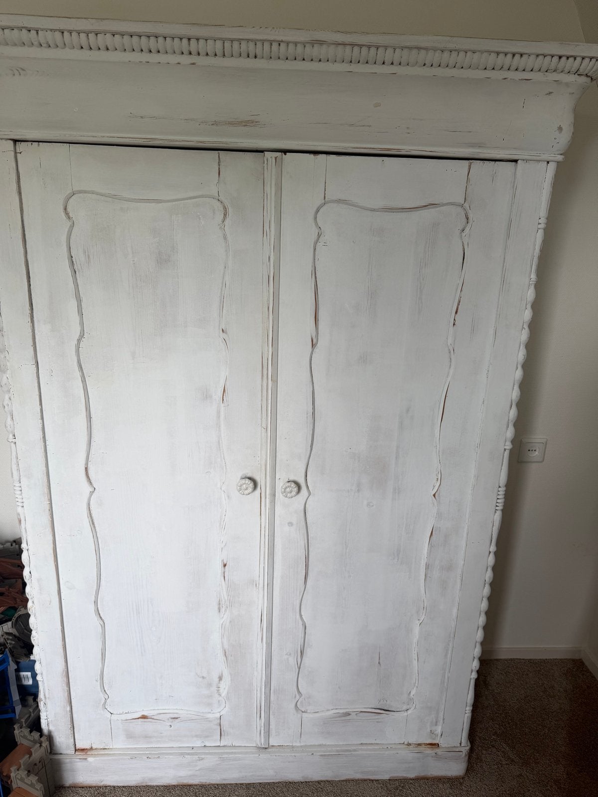 Antieke kledingkast wit met legplanken en lades, Antiek en Kunst, Ophalen