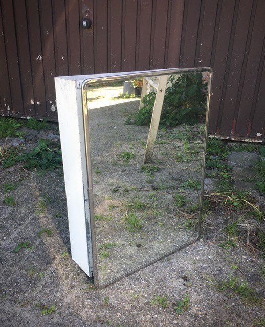 ontworpen vintage medicijnkastje, Antiek en Kunst, Ophalen