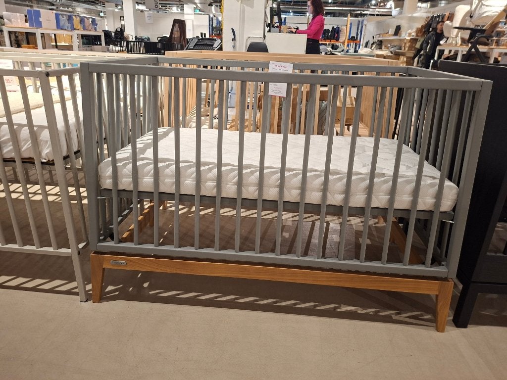 Leander Luna incl Matras, Ophalen, Zo goed als nieuw