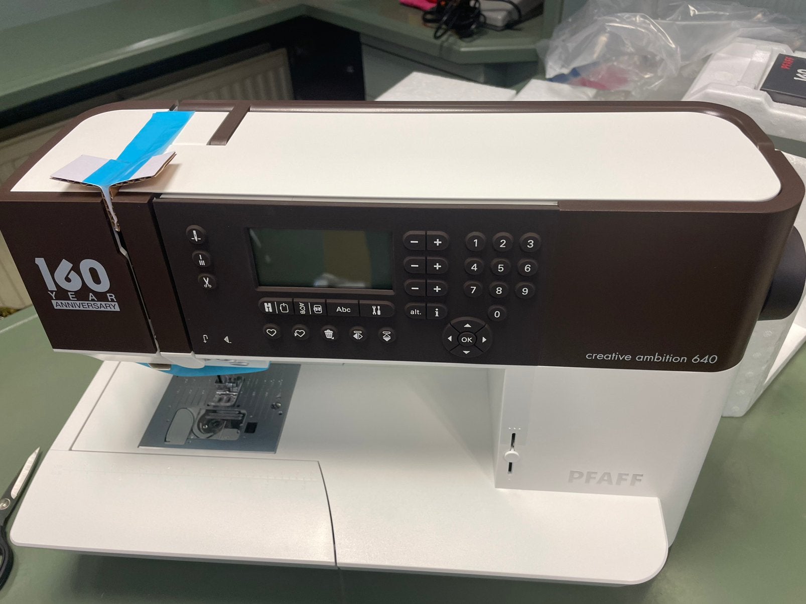 NIEUWE PFAFF AMBITION 640 MET BORDUURUNIT, Ophalen of Verzenden, Nieuw, Naaimachine, Pfaff