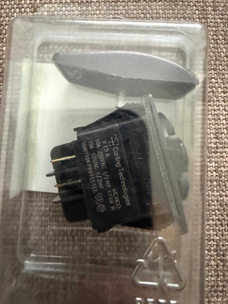 Sealed rocker switch, Ophalen of Verzenden, Nieuw, Motor en Techniek