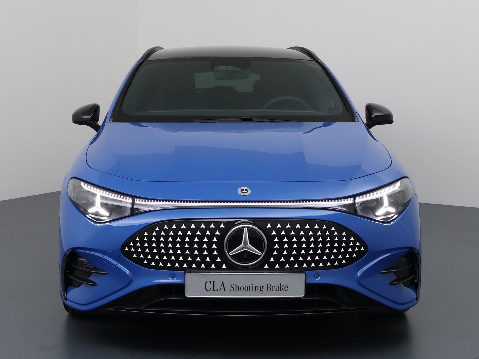 Mercedes-Benz CLA-klasse Shooting Brake 250+ Business Soluti, Auto's, CLA, Achterwielaandrijving, Zwart, Blauw