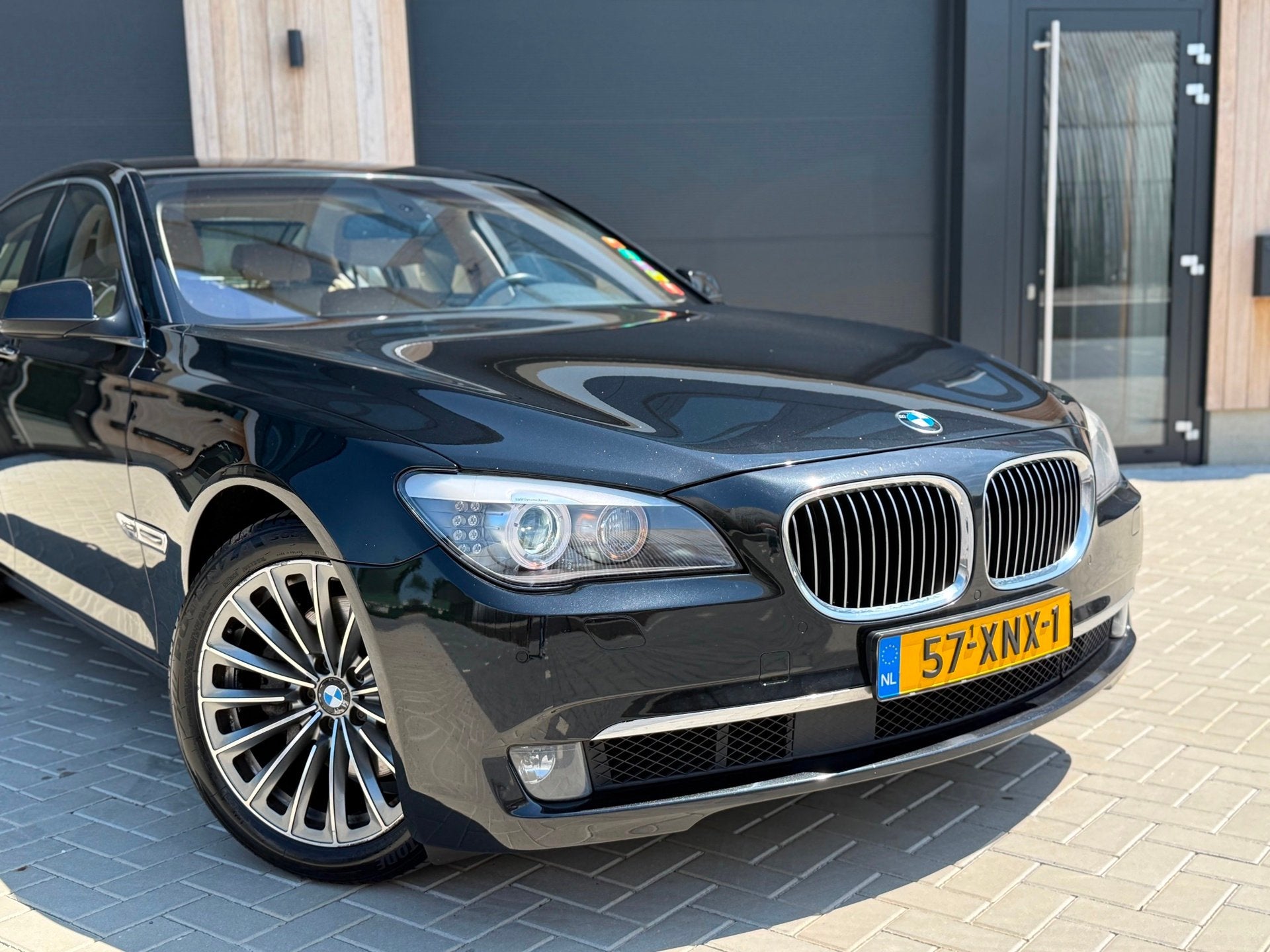BMW 7-serie 740d xDrive Executive (bj 2012) CAMERA|XENON|LEE, Auto's, Automaat, Euro 5, Gebruikt, Beige