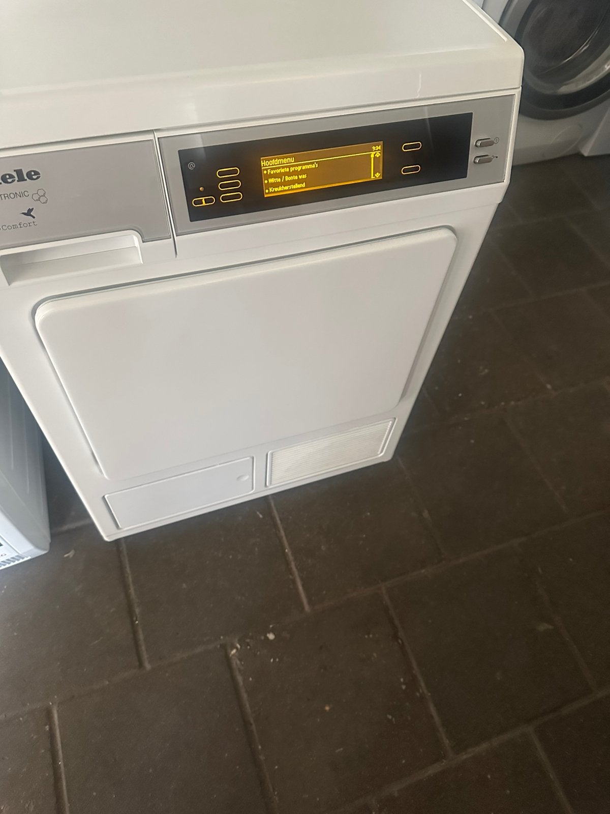 Miele T8007 warmtepomp condensdroger A+++, Ophalen, 8 tot 10 kg, Zo goed als nieuw, Voorlader