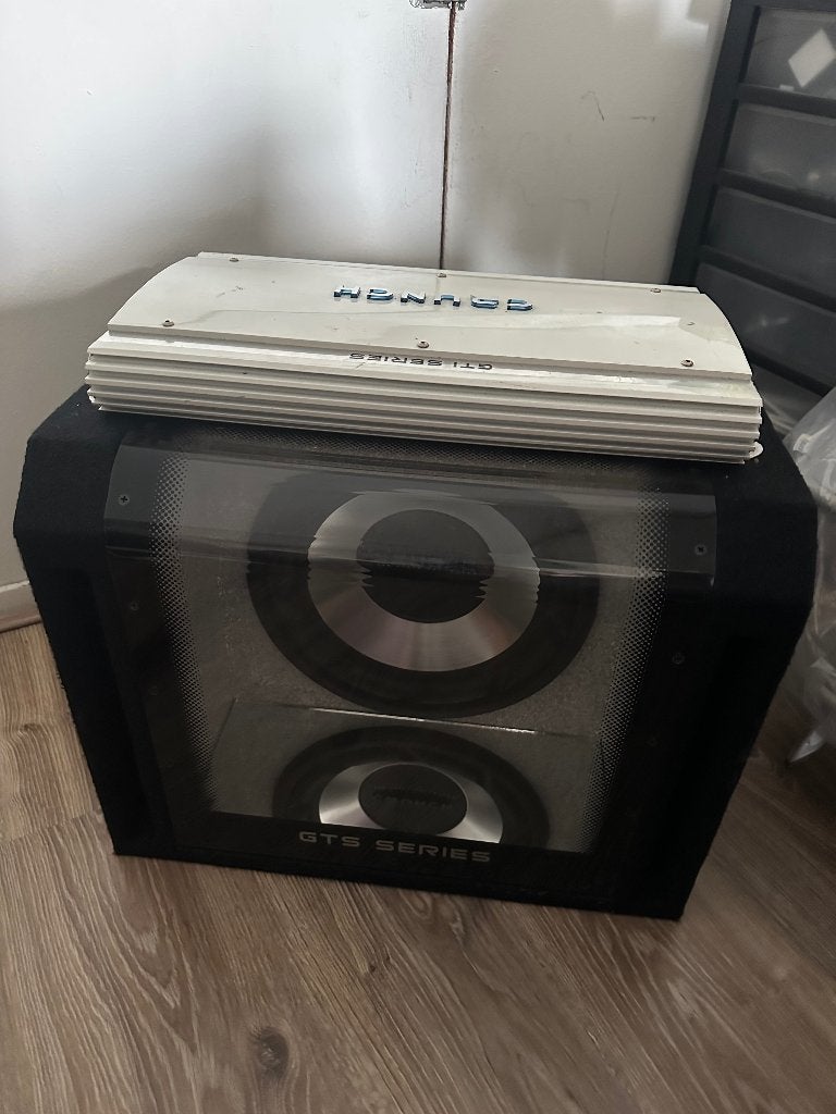 Auto subwoofer + versterker, Ophalen, Zo goed als nieuw