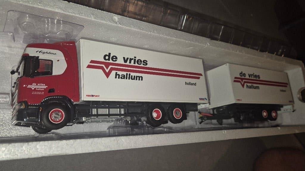 De Vries Hallum Scania met wipkar, Ophalen of Verzenden, Zo goed als nieuw, Bus of Vrachtwagen, Tekno
