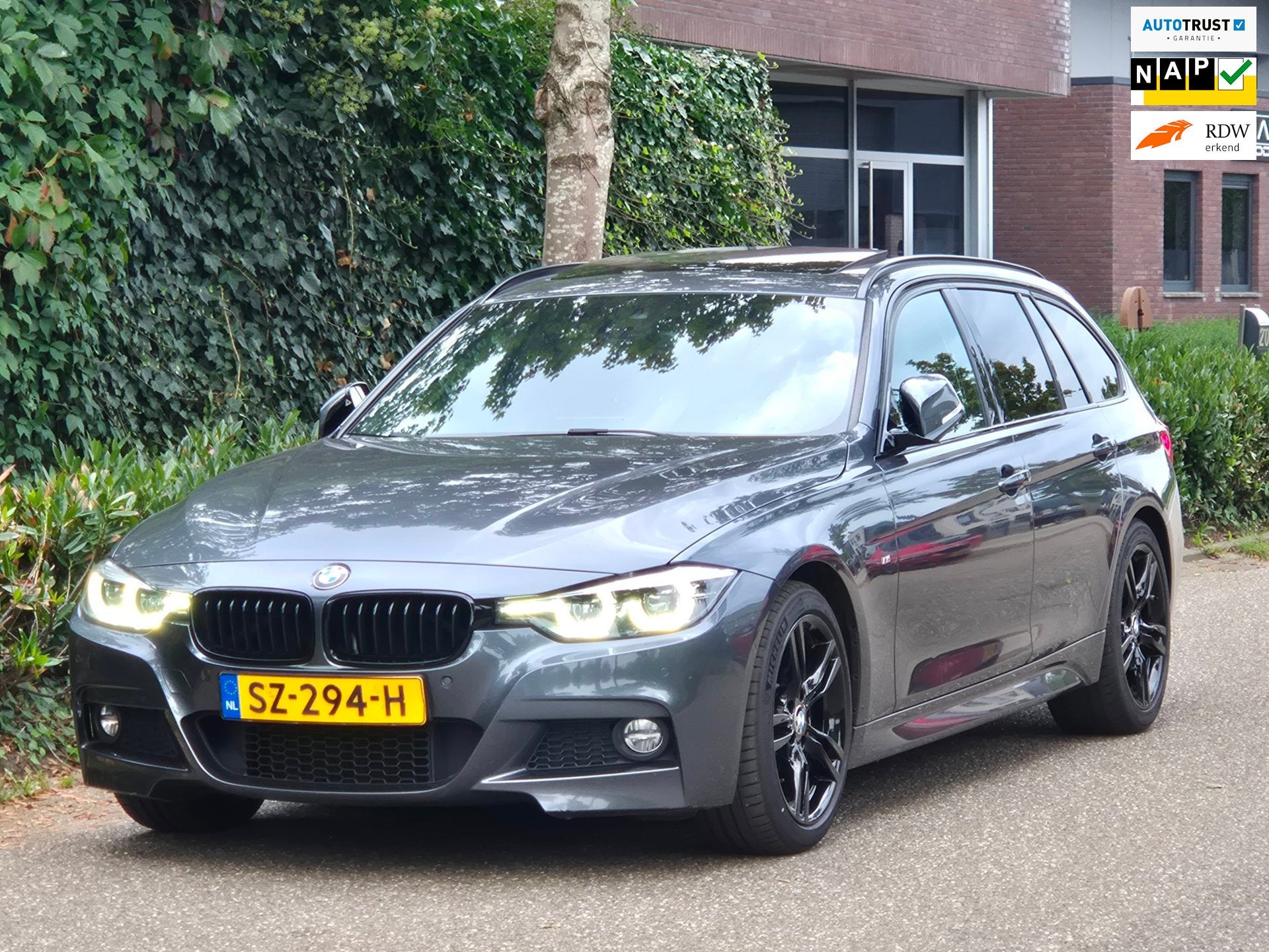 BMW 3-serie Touring 320i Edition M Sport Shadow Executive Vo, Auto's, Automaat, Achterwielaandrijving, 4 cilinders, Automatische klimaatregeling