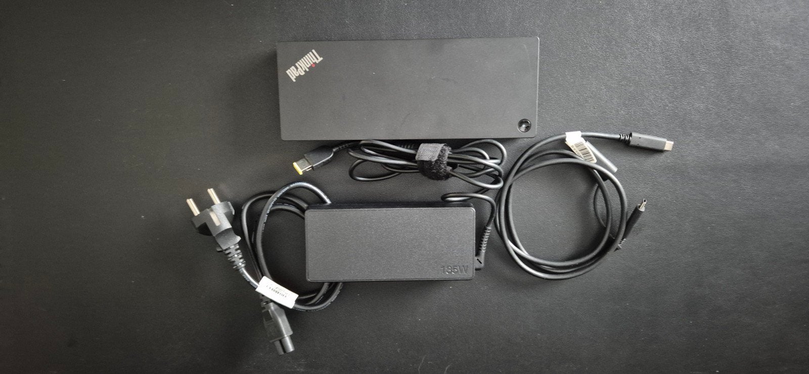 Lenovo ThinkPad USB C Hybrid Dock met 135W voeding, Verzenden, Zo goed als nieuw, Laptop
