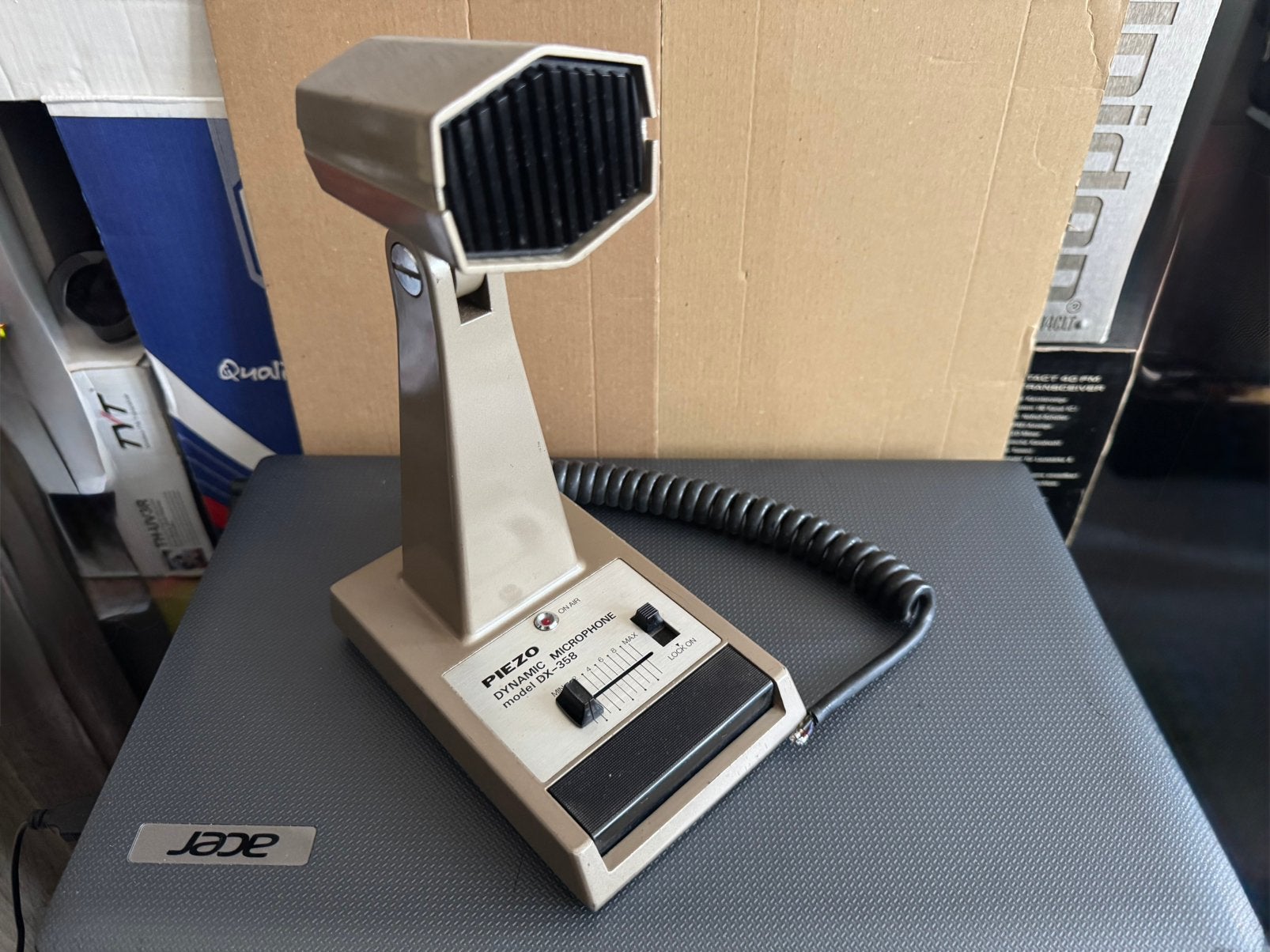 Tafelmic piezo dx 358 pr incl vzk, Ophalen of Verzenden, Zender en Ontvanger