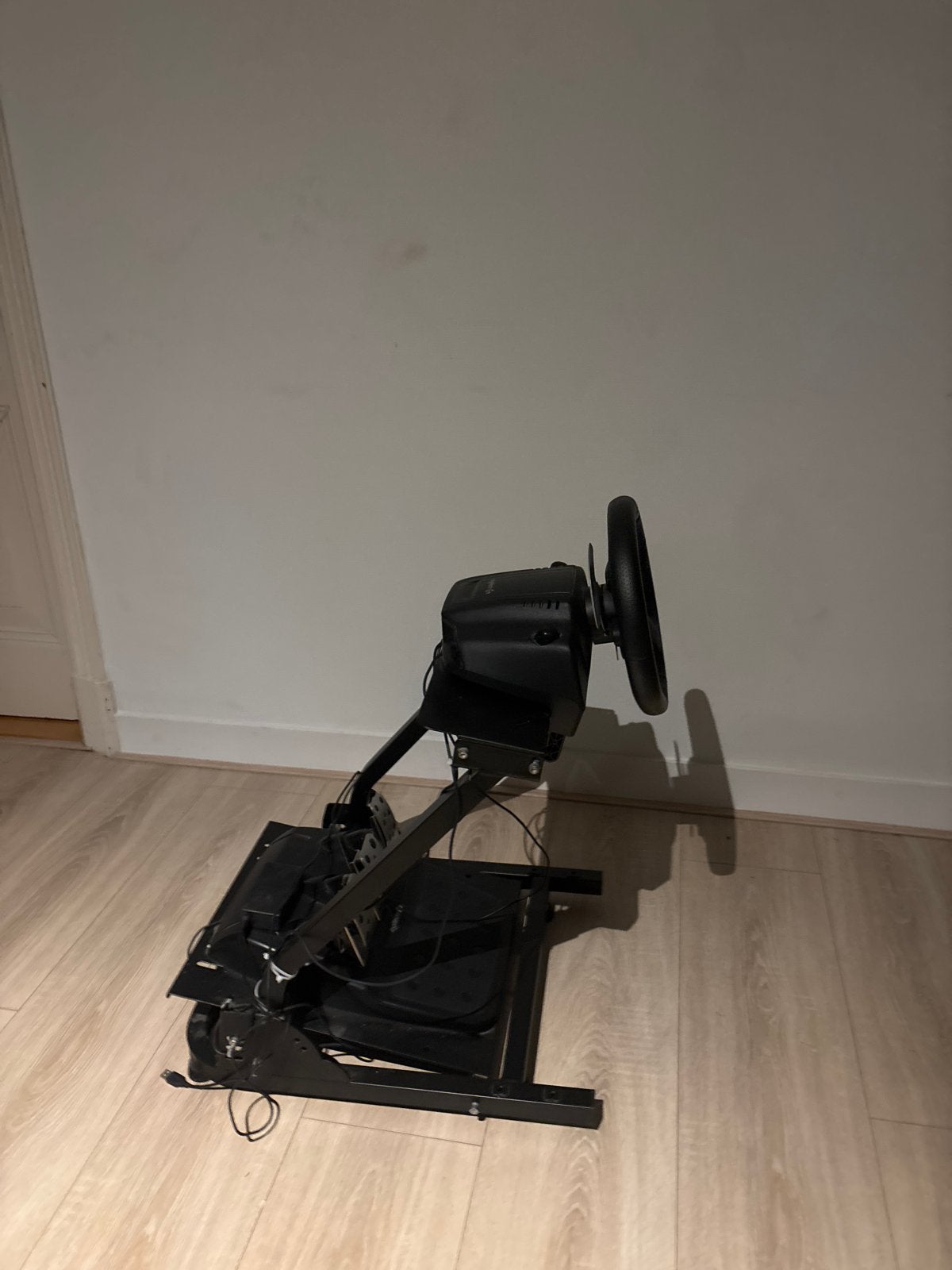 Logitech G29 racestuur met pedalen en Playseat Challenge