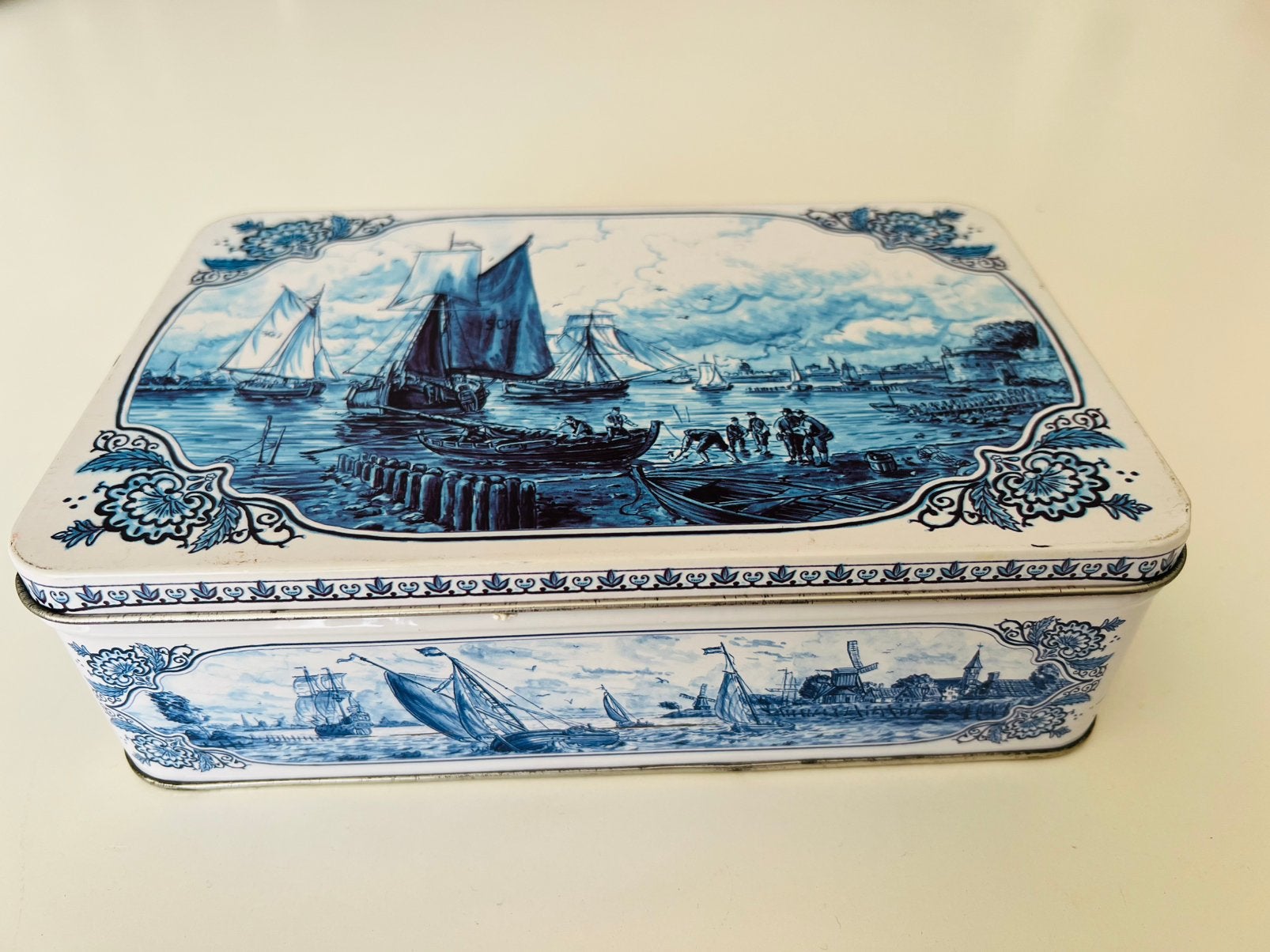 Vintage blik Hellema Hallum, Verzamelen, Blikken, Ophalen of Verzenden, Zo goed als nieuw, Koek(jes)