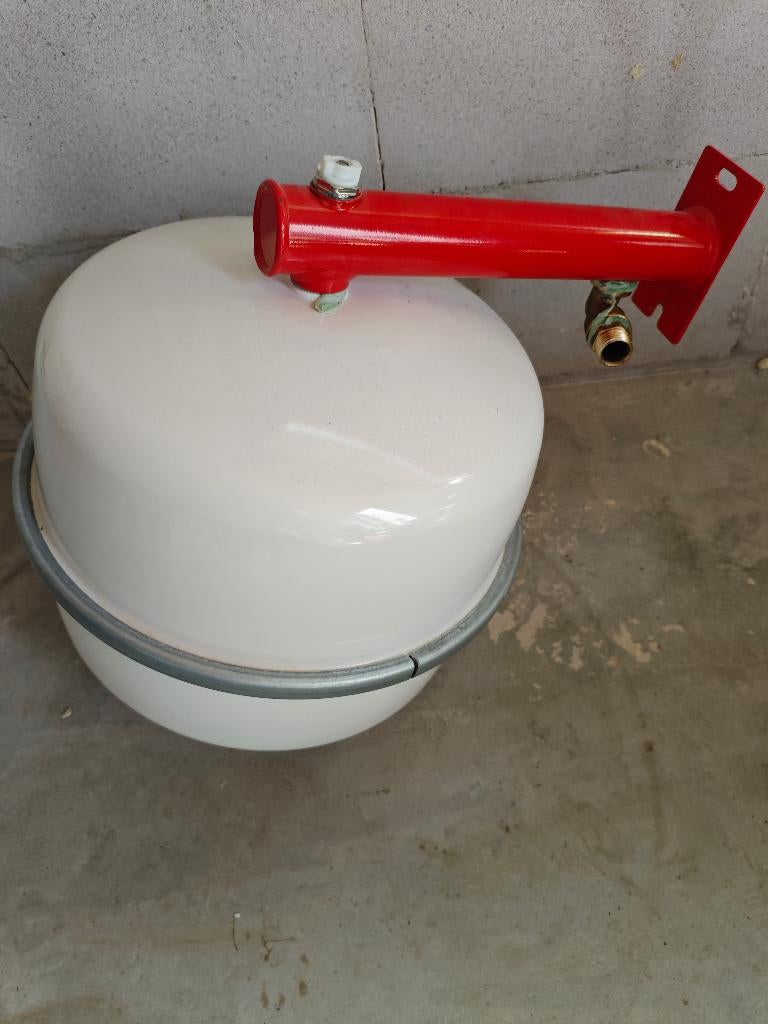 Expansievat 18L, 30 tot 80 cm, Cv-ketel of Combi-ketel, Minder dan 60 cm, Ophalen of Verzenden