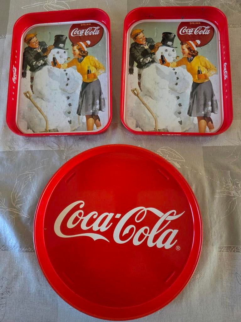 Coca-Cola dienbladen - set van 3 met gebruikssporen, Huis en Inrichting, Woonaccessoires | Dienbladen, Ophalen of Verzenden, Gebruikt