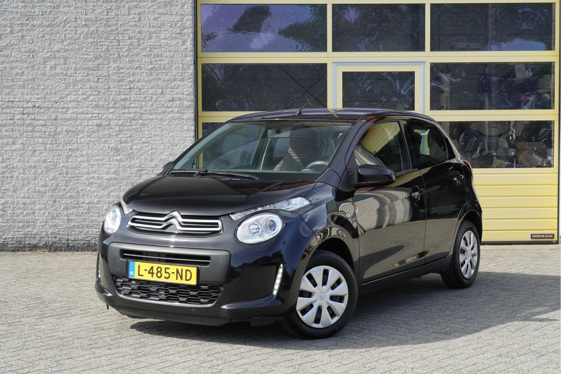 Citroën C1 1.0 VTi 5drs Feel BJ2021 Led | Airco | Stuurbekr, Auto's, Voorwielaandrijving, Stof, Gebruikt, 4 stoelen