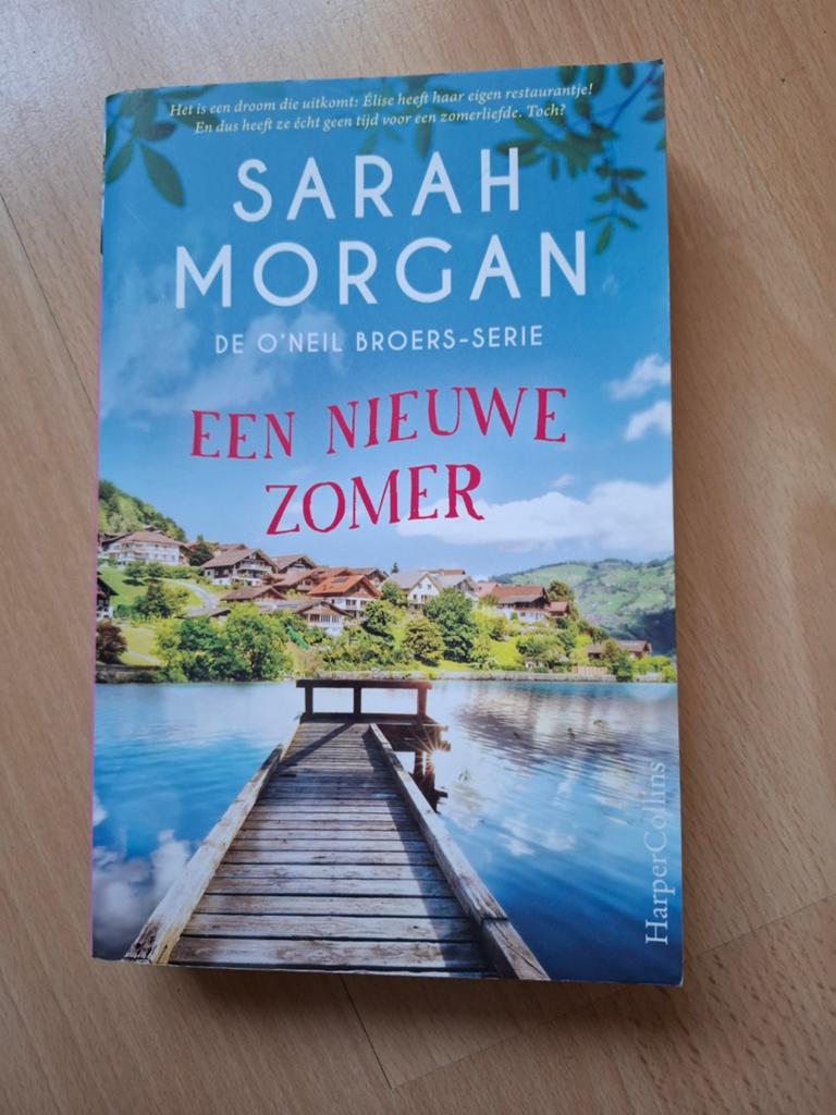 Sarah Morgan Een nieuwe zomer, Ophalen of Verzenden, Zo goed als nieuw