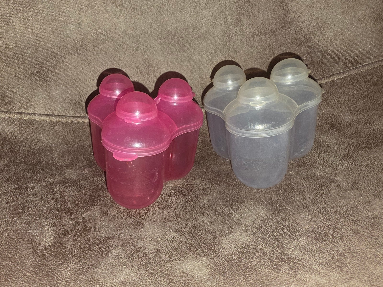 Handige bewaarbakjes voor babyvoeding - Roze en Transparant, Overige merken, Gebruikt, Ophalen of Verzenden, Bewaarbakje