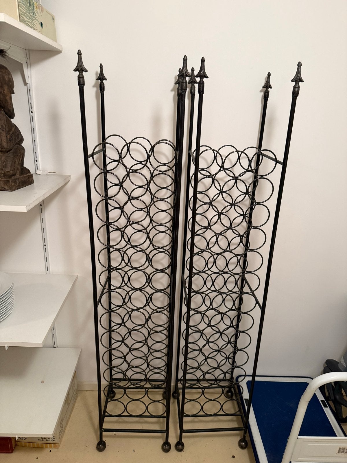 Metalen wijnrekken (2 stuks) - Zwart, Huis en Inrichting, Woonaccessoires | Wijnrekken, Ophalen, Gebruikt, 25 flessen of meer