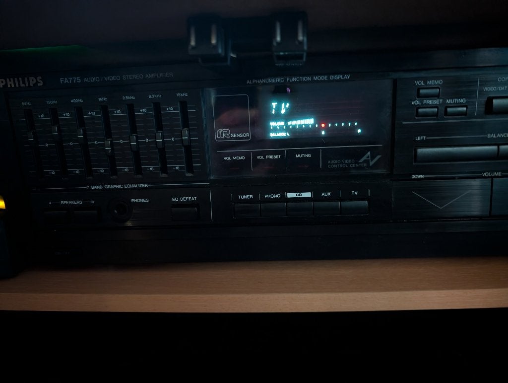 Philips versterker FA775, Overige merken, Gebruikt, Ophalen of Verzenden, Minder dan 60 watt