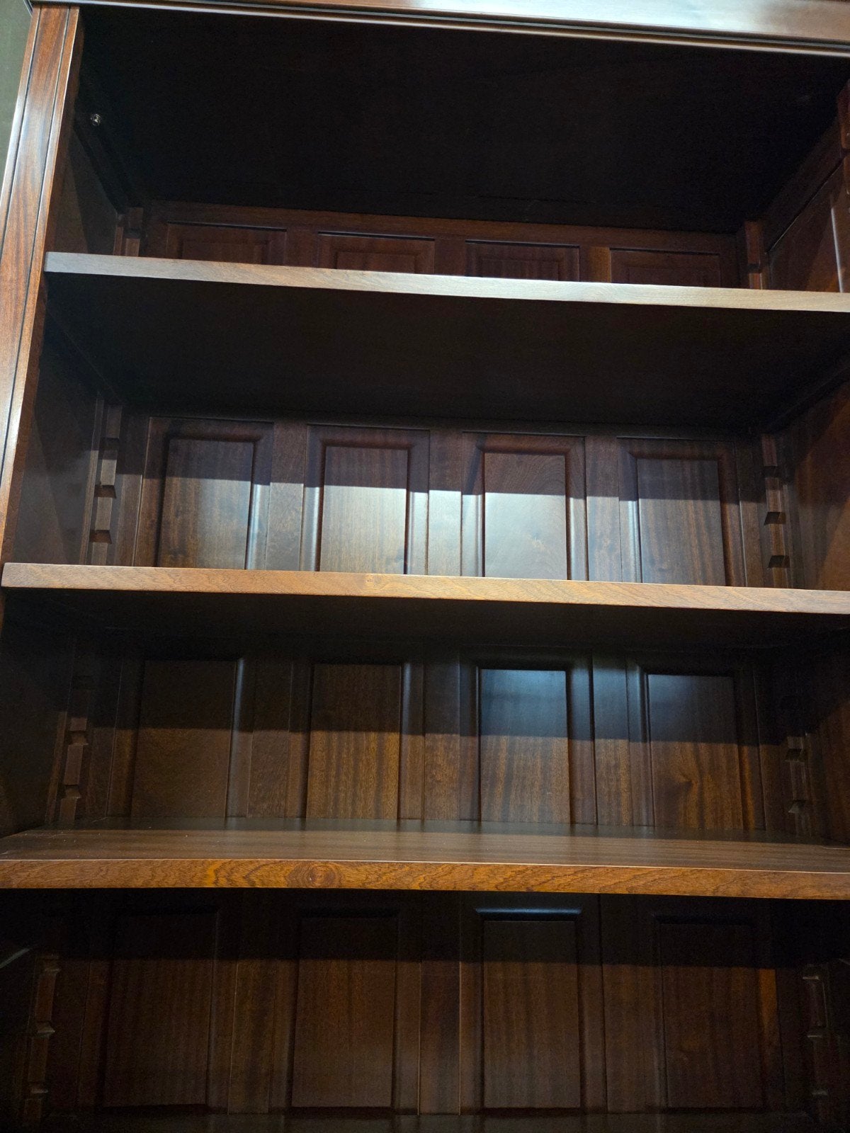 Foto 4 van prachtige luxe XXL  boekenkast ~ bibliotheekkast ~ wandkast
