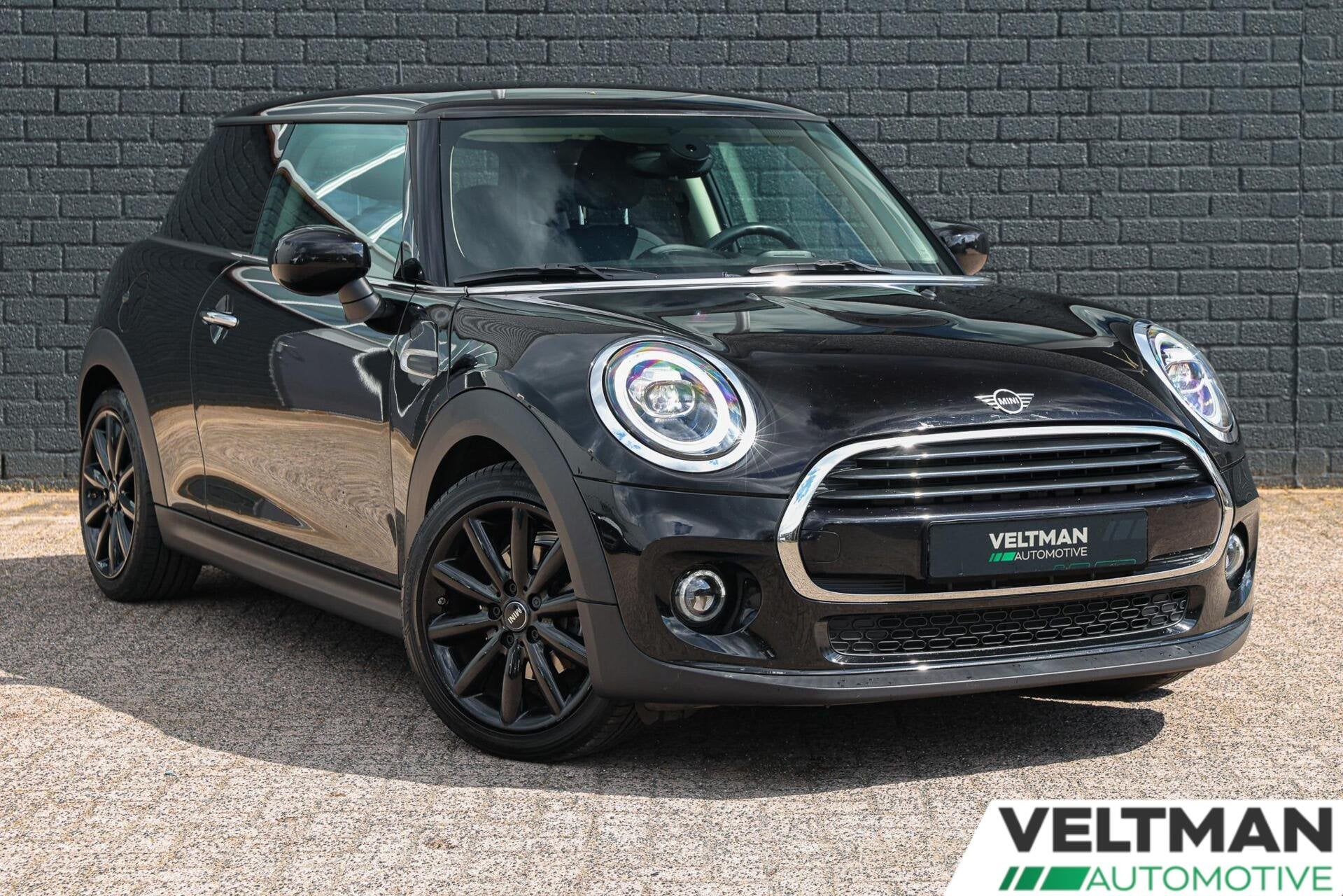 Mini Mini 1.5 Cooper Chili FACELIFT NAVI PDC AIRCO NL AUTO, Voorwielaandrijving, Automatische klimaatregeling, 136 pk, Gebruikt