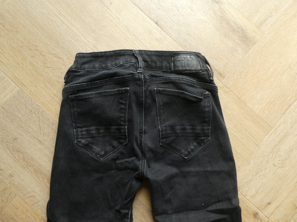 Mooie zwarte Gstar Arc 3D Skinny spijkerbroek maat 27-34, Zwart, Ophalen of Verzenden, Zo goed als nieuw, W27 (confectie 34) of kleiner