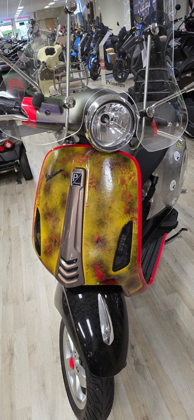 Vespa primavera 2016 snor, Ophalen, Gebruikt, Benzine, Overige modellen